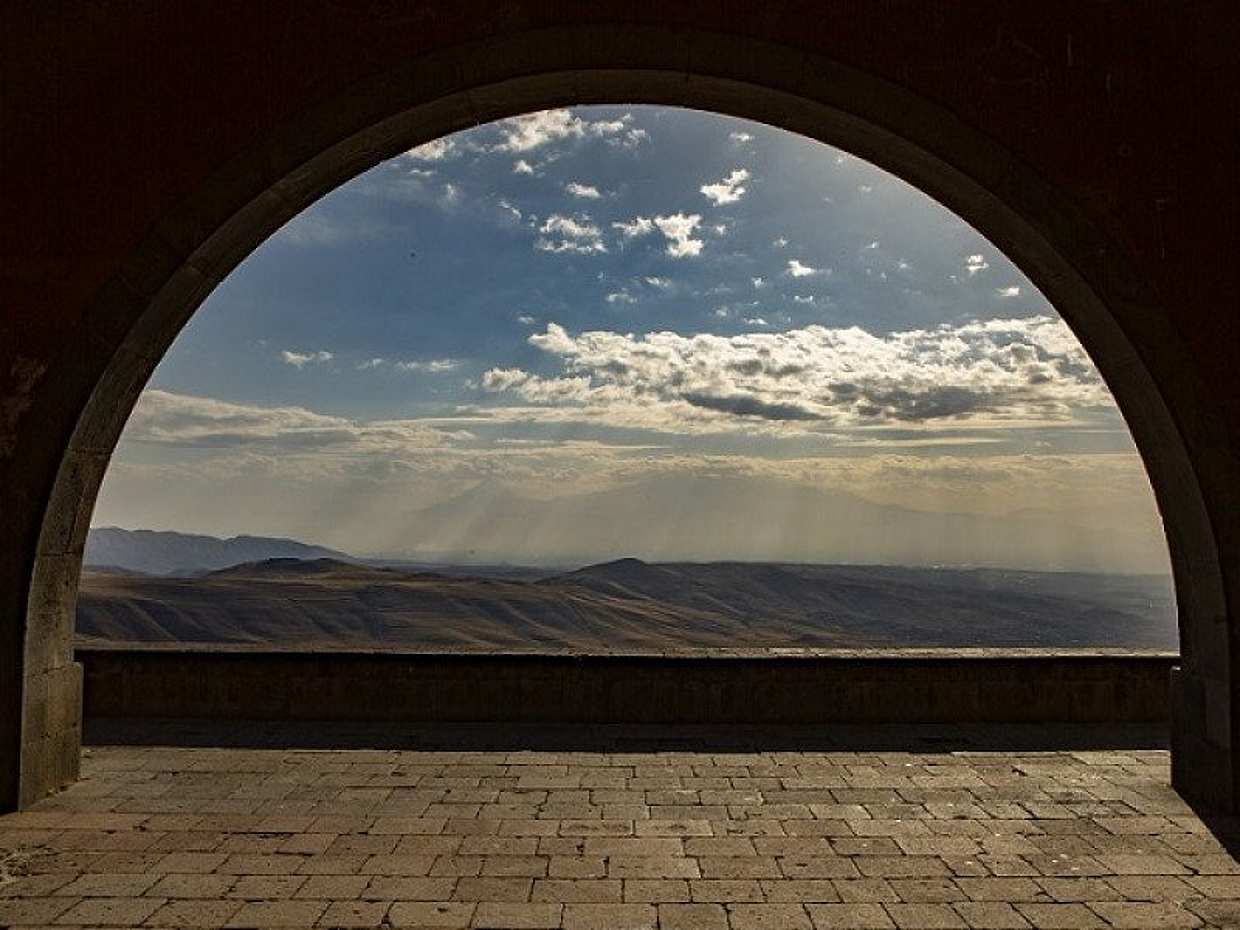Garni, Geghard e Vinho: O Caminho Espiritual do Povo Arménio, photo 5
