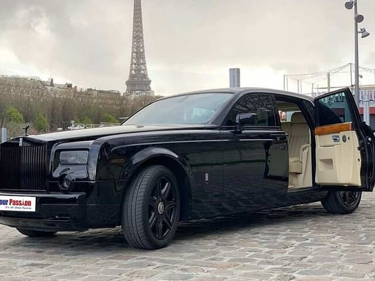 Rolls-Royce Paris Trip with Louvre Museum