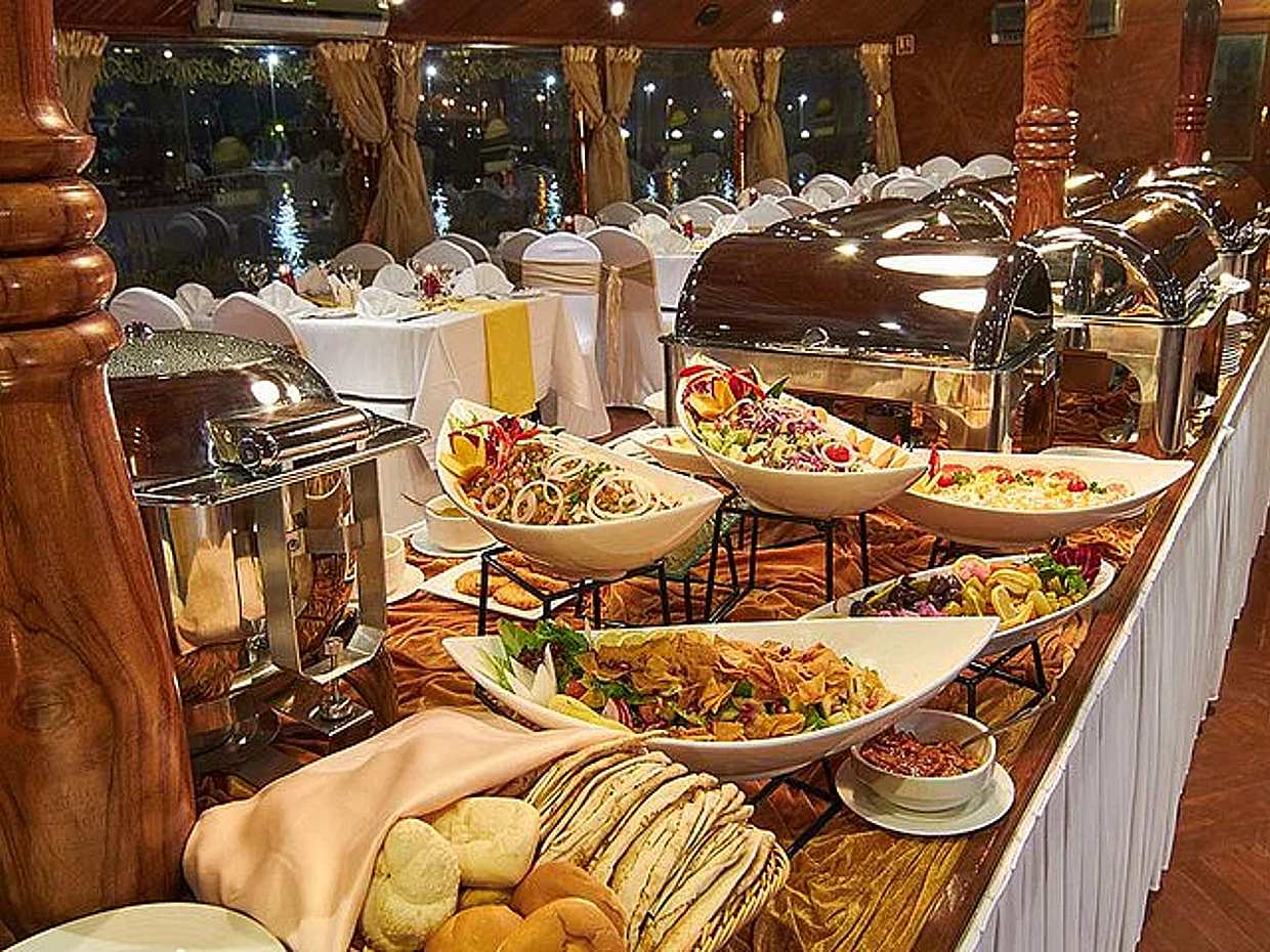 Dhow Cruise Dinner at Dubai Marina with Entertainment in United Arab Emirates, photo 4