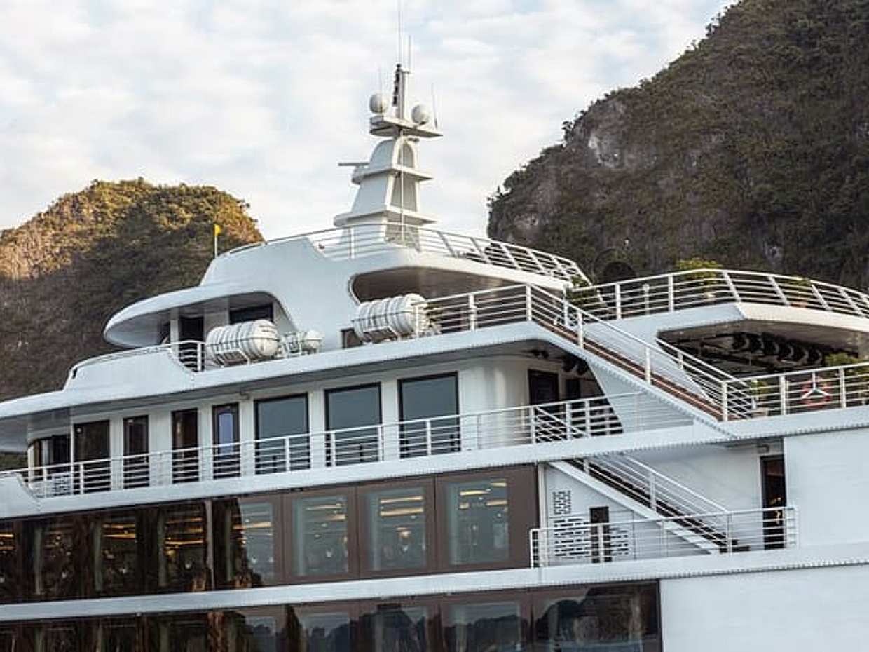 07 Hours Explore Halong Bay with Sea Octopus Cruise, Vietnam, photo 4