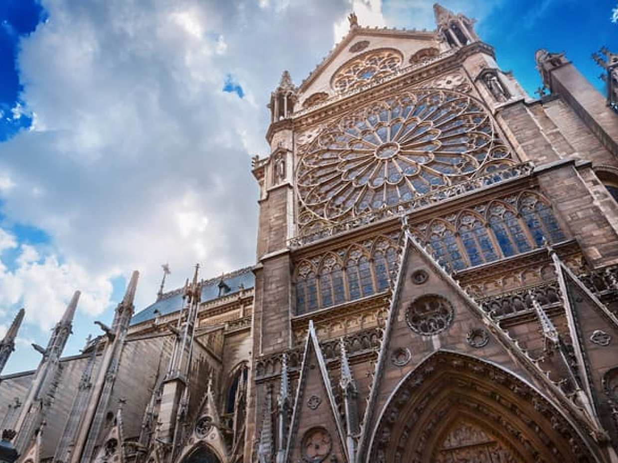 Skip-the-line Notre-Dame Cathedral, Louvre, Paris City Tour - English, photo 3