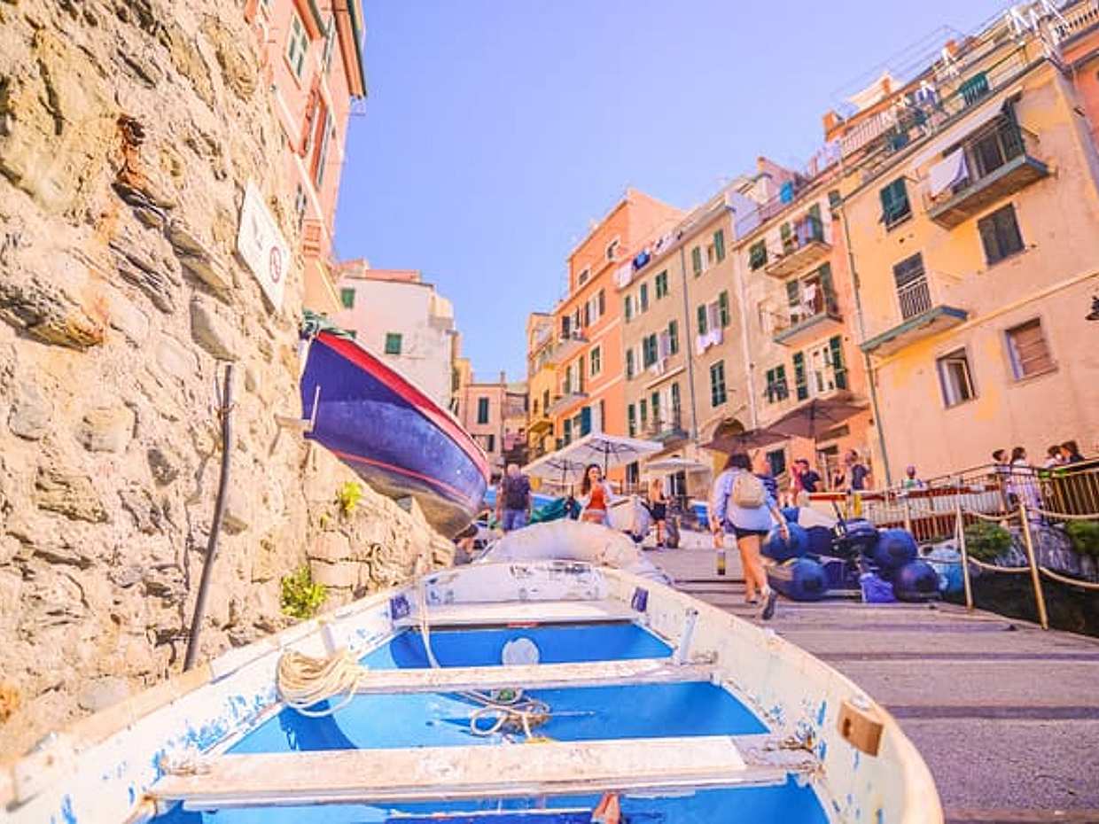 Cinque Terre Small Group Tour with Limoncino Tasting from La Spezia Train Station, photo 4