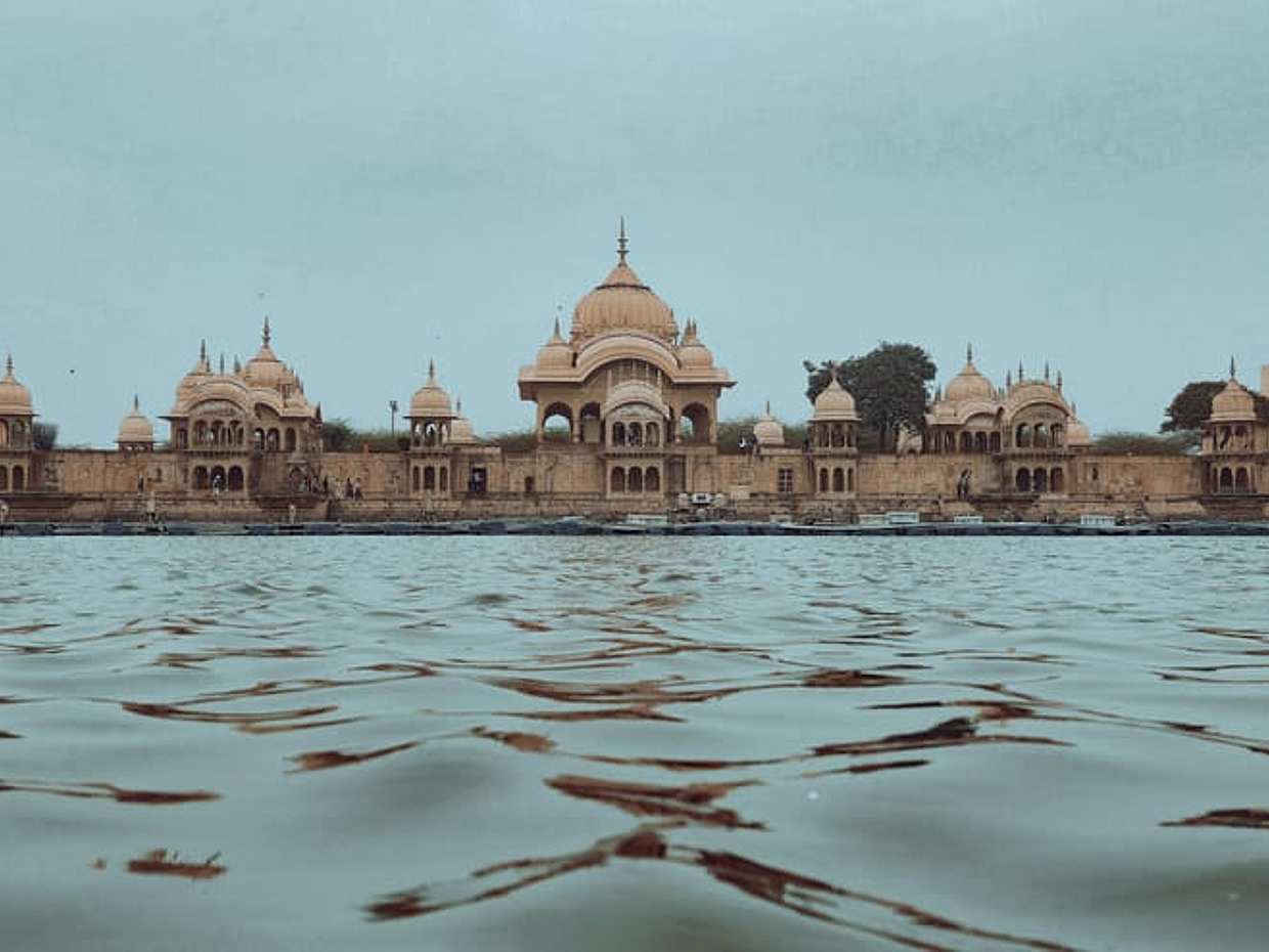 9 Days Delhi-Agra-Orchha-Khajuraho-Varanasi Tour, photo 3