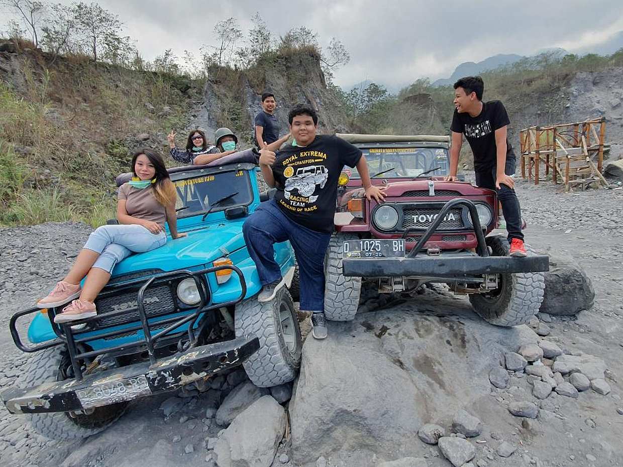 Borobudur Temple and Merapi Lava Jeep Tour in Indonesia, Yogyakarta, photo 3