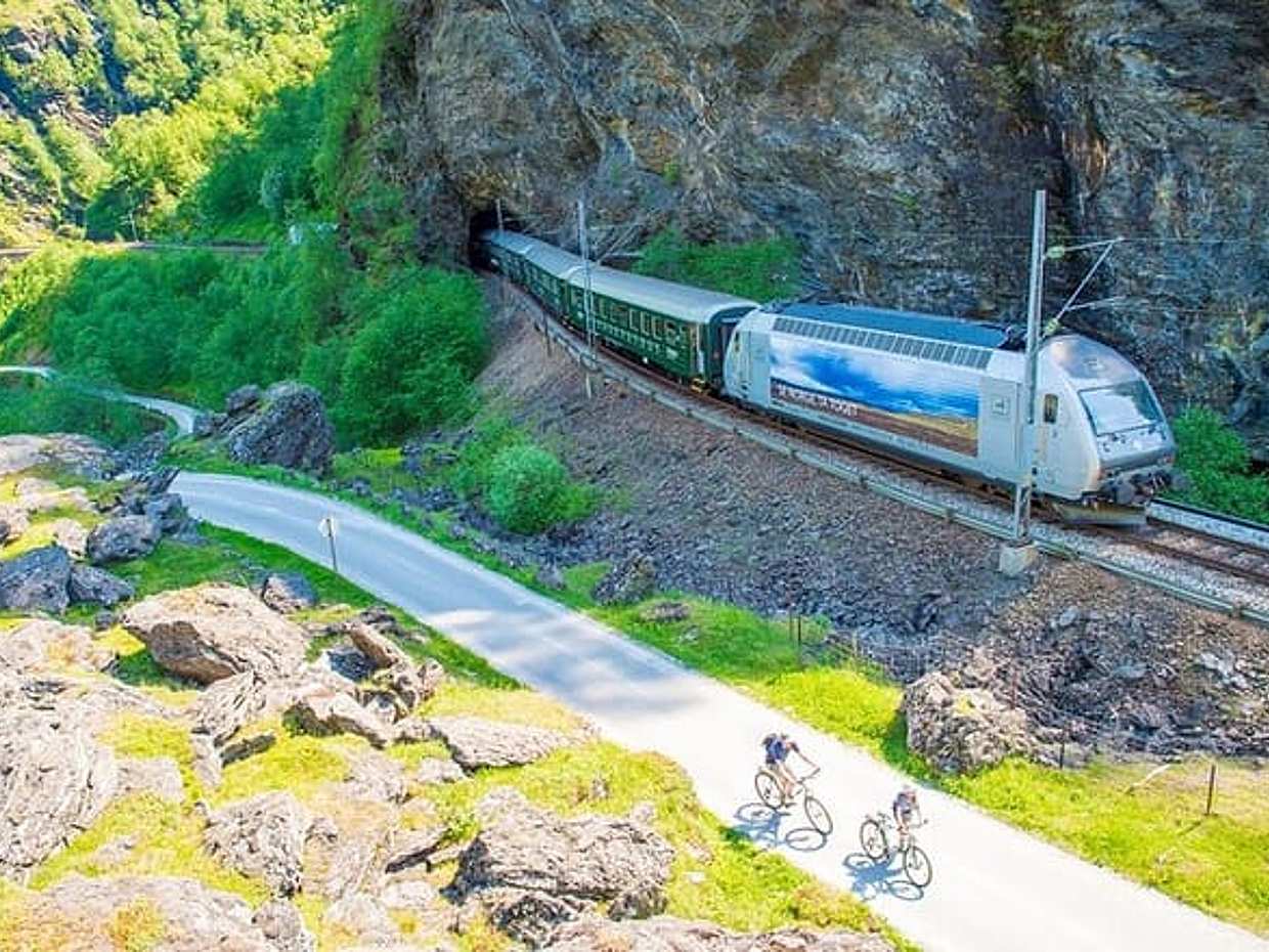 Self Guided Tour Bergen to Bergen