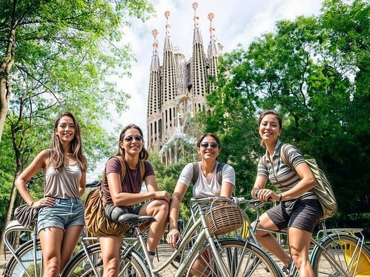 Barcelona Private Bike/eBike Tour & Sagrada Familia Tickets in Spain