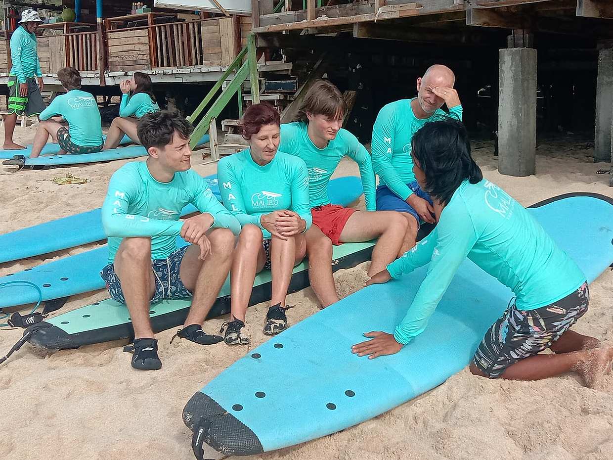 Family or Group Surf Lesson for 3 Persons in Bali, Indonesia