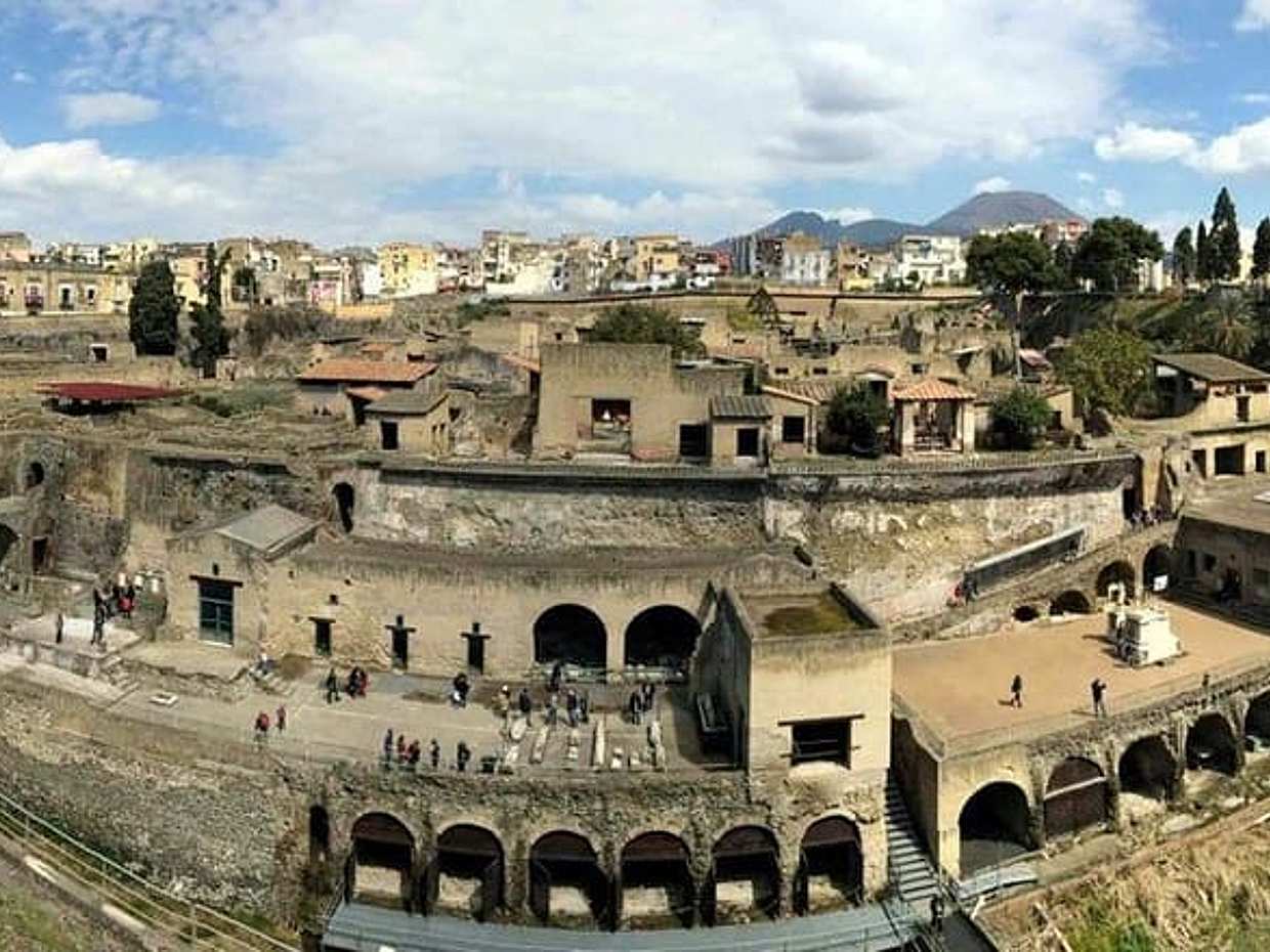 "Passeio por Herculano, Pompeia, Sorrento (Dia Inteiro 8h) na Itália, Nápoles"