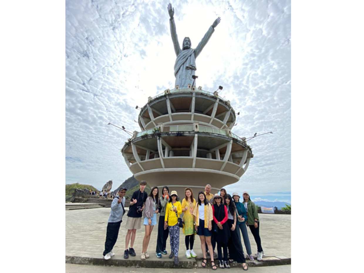 Sulawesi: Tour de 4 días por Toraja desde Makassar para descubrir el espíritu atemporal y las místicas tierras altas, Indonesia., photo 4