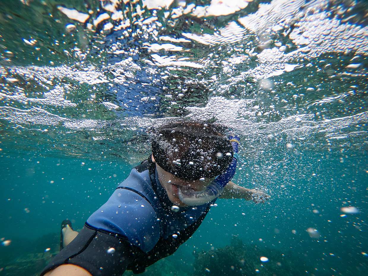 Wycieczka Snorkelingowa w Gorących Źródłach na Islandii, Wycieczka Snorkelingowa w Reykjavíku.
