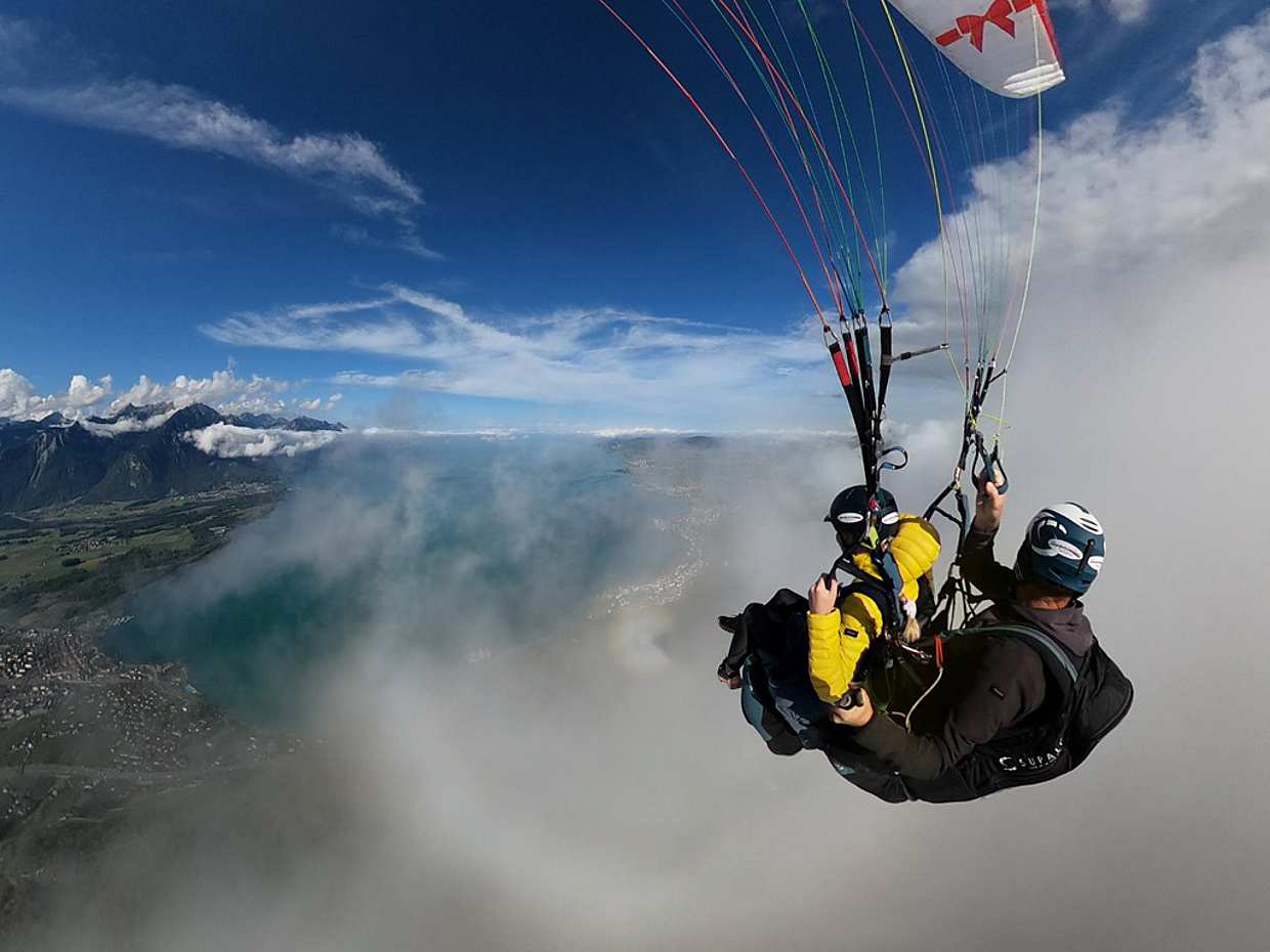 Voos Duplos de Parapente em Montreux para Estudantes na Suíça
, photo 3