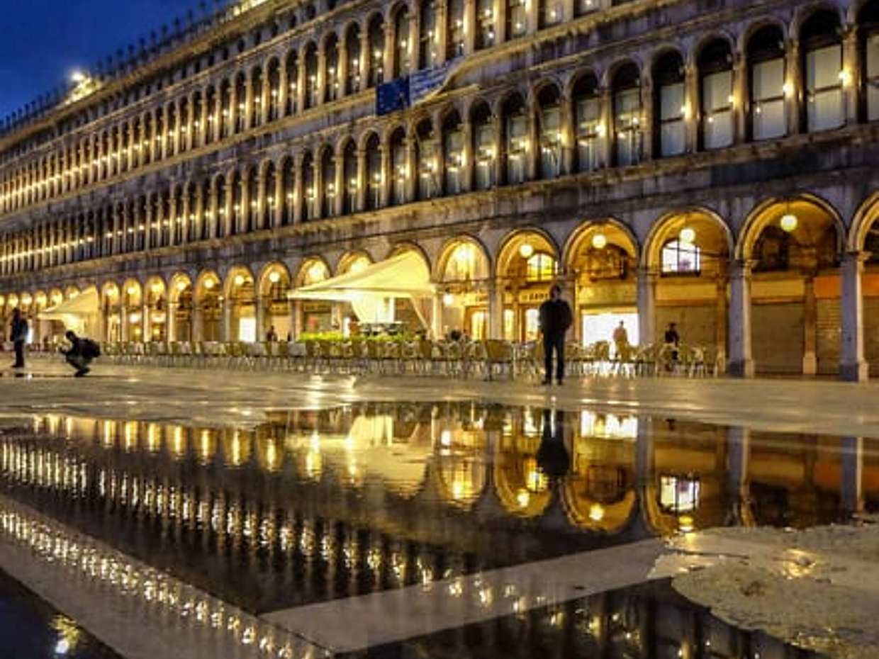 Private Doge’s Palace Evening Tour: Bridge of Sighs & St. Mark’s Square, photo 3