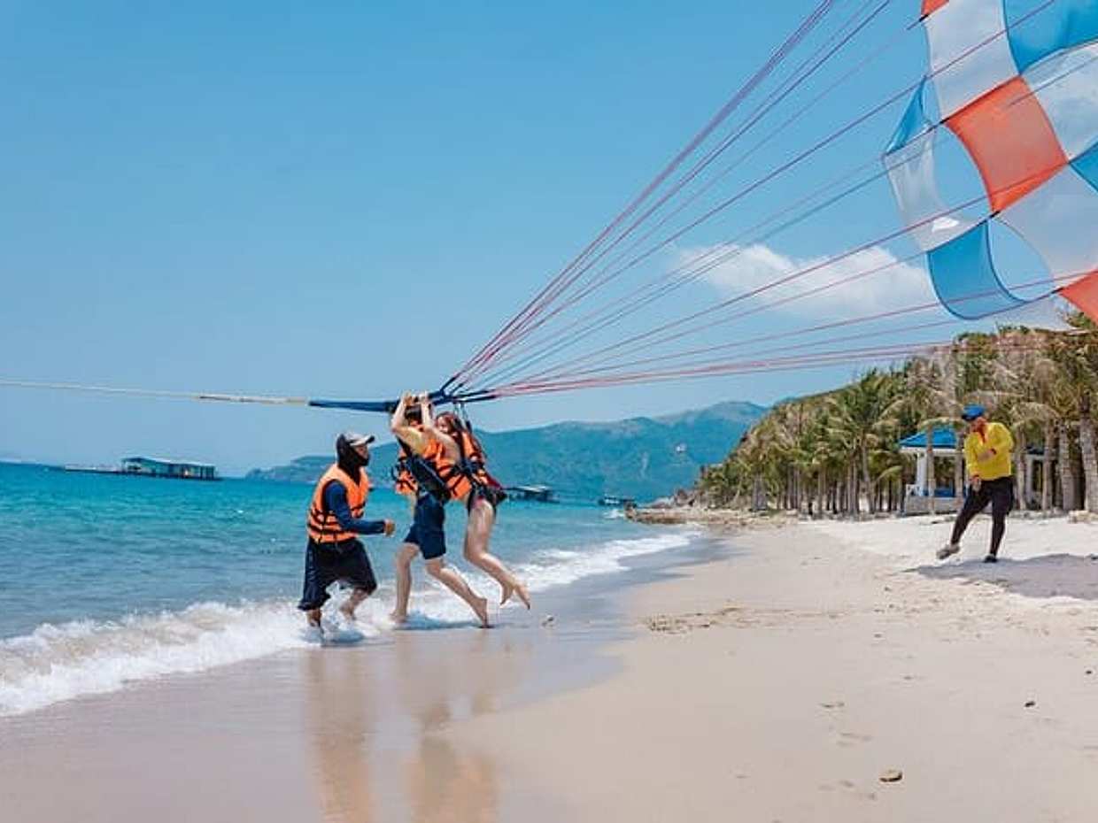 Nha Trang Beach Experience: Snorkeling, Fishing, and Barbecue