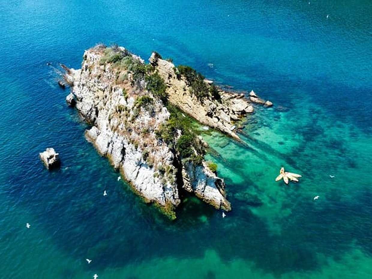 Kayak and Snorkeling Adventure in Lisbon in Portugal