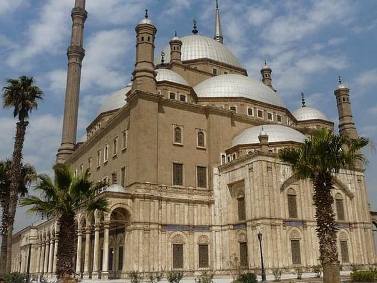 Private Day Trip: Egyptian Museum, Alabaster Mosque and Khal el-Khalili from Cairo