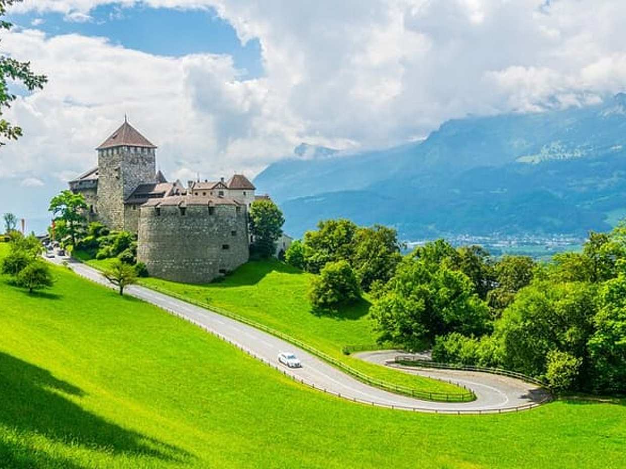 Prywatna jednodniowa wycieczka z Zurychu do Heidiland i Vaduz w Szwajcarii, Zurych