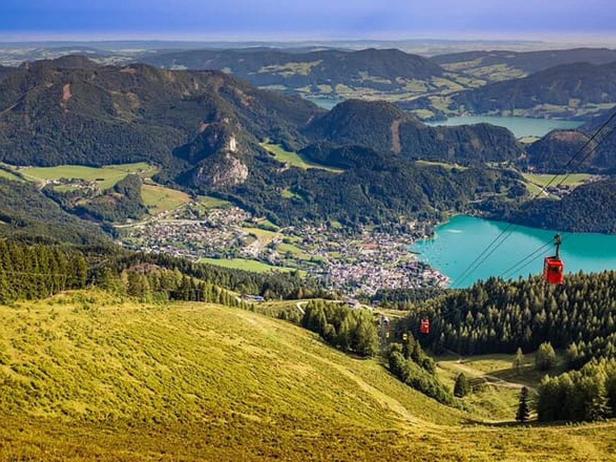 Private tour Salzburg - Mondsee - St. Gilgen with local driver in Austria, photo 4