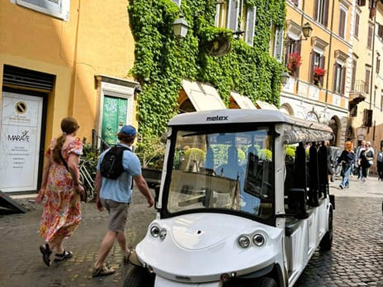 Tour golfcart Roma: Un viaje por la ciudad eterna, photo 5