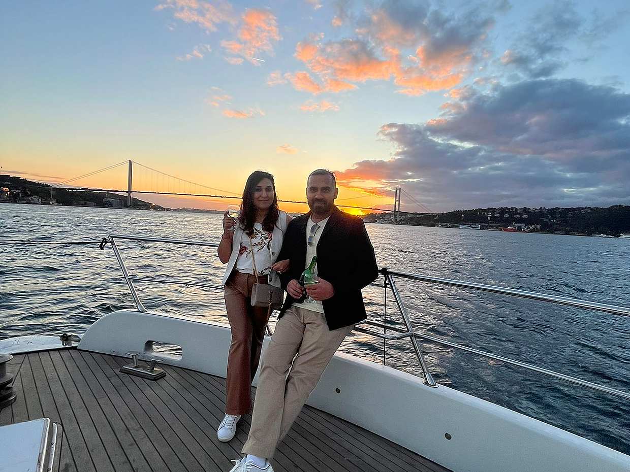 Exclusive Sunset Yacht Tour with Dinner in Turkey, Istanbul