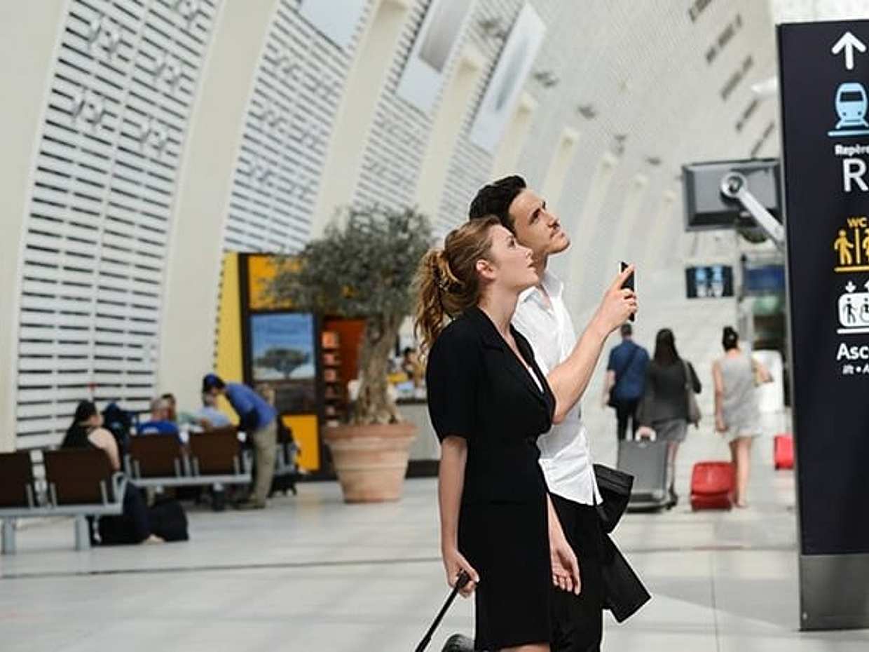 Los Angeles Private & Airport Transfer to from LAX Airport in United States