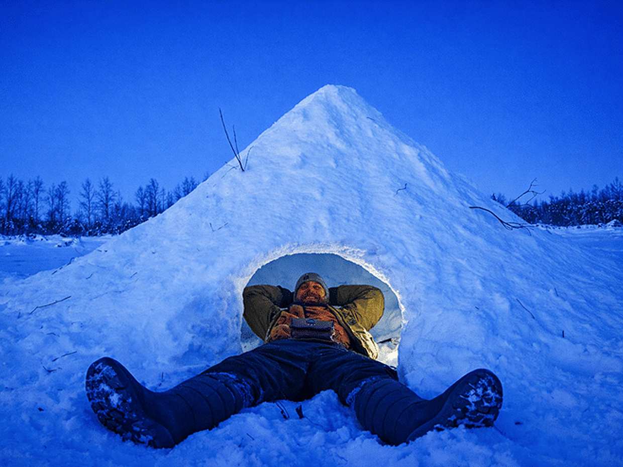 Build Your Own Snow Igloo — winter survival masterclass, Levi, photo 4