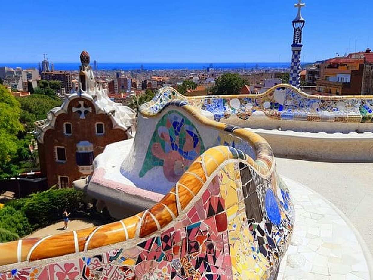 Private Transfer from Valencia to Barcelona with 2-hour stop in Tarragona