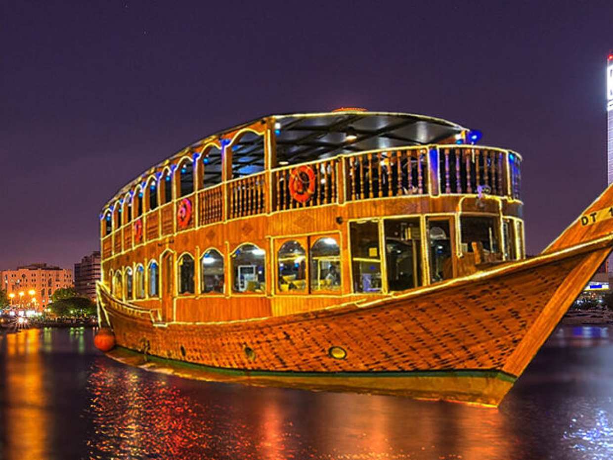 Marina Dhow Cruise with BBQ Dinner and Transfer in United Arab Emirates, Dubai