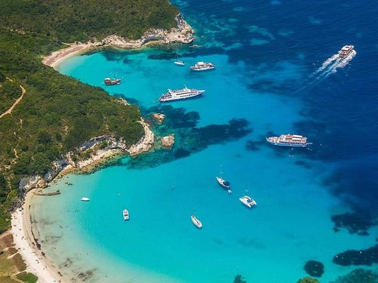 Crociera a Paxos, Antipaxos e alle Grotte Blu in Grecia, Corfù