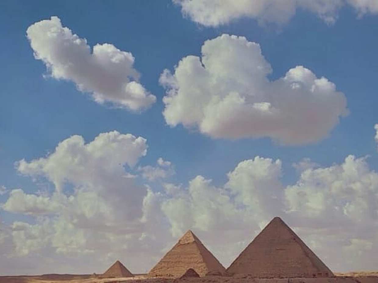 Hurghada Day Trip to Pyramids of Giza and Egyptian Museum VIP, photo 3