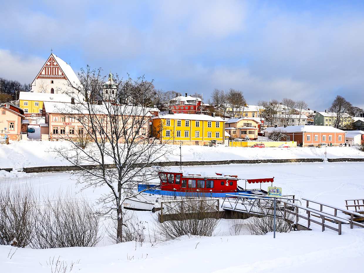 Private National Park and Porvoo Old Town Tour from Helsinki, Finland, photo 2