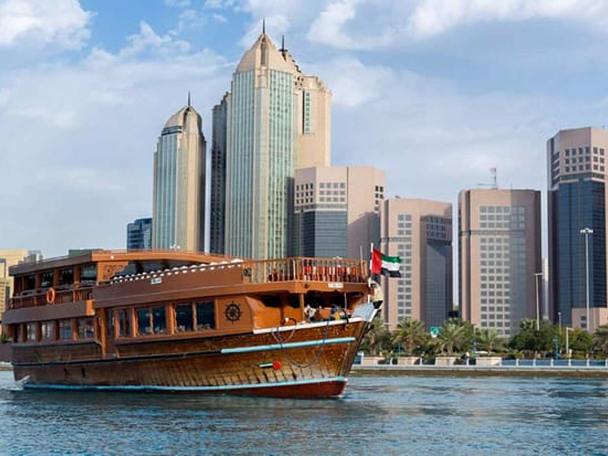 Reserve a Romantic Dhow Cruise Dinner in Abu Dhabi Online