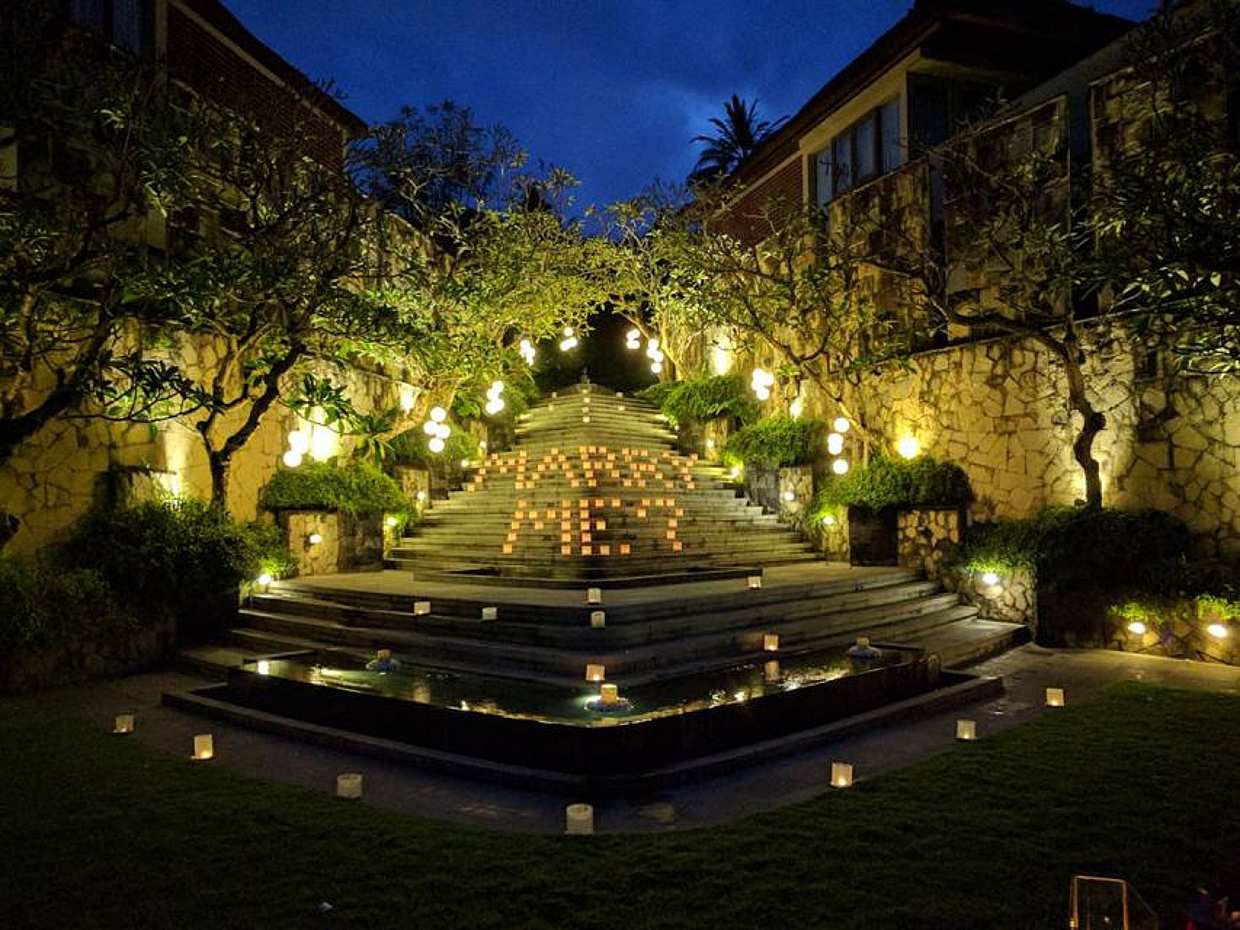 Romantyczna kolacja w ogrodzie przy świecach dla dwojga w Indonezji, Ubud.
, photo 2