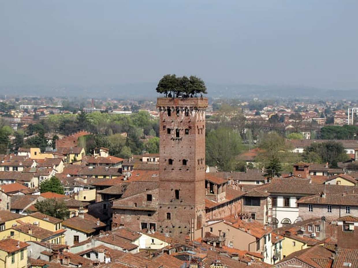 Private Minivan Excursion To Lucca, photo 2