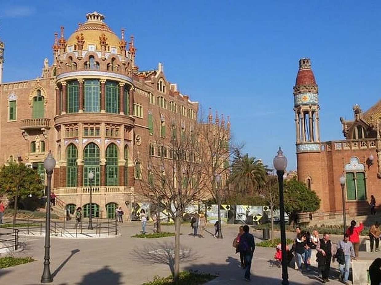 Private Transfer From Bilbao to Barcelona With a 2 Hour Stop, photo 2
