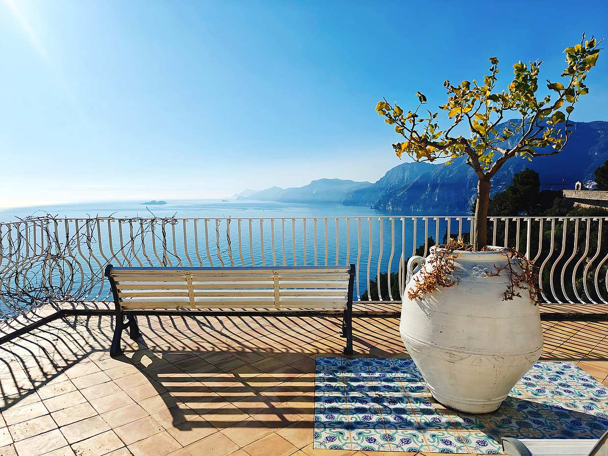 Vespa Tour Amalfi Coast s tvým italským parťákem v Itálii, Positano.
, photo 3