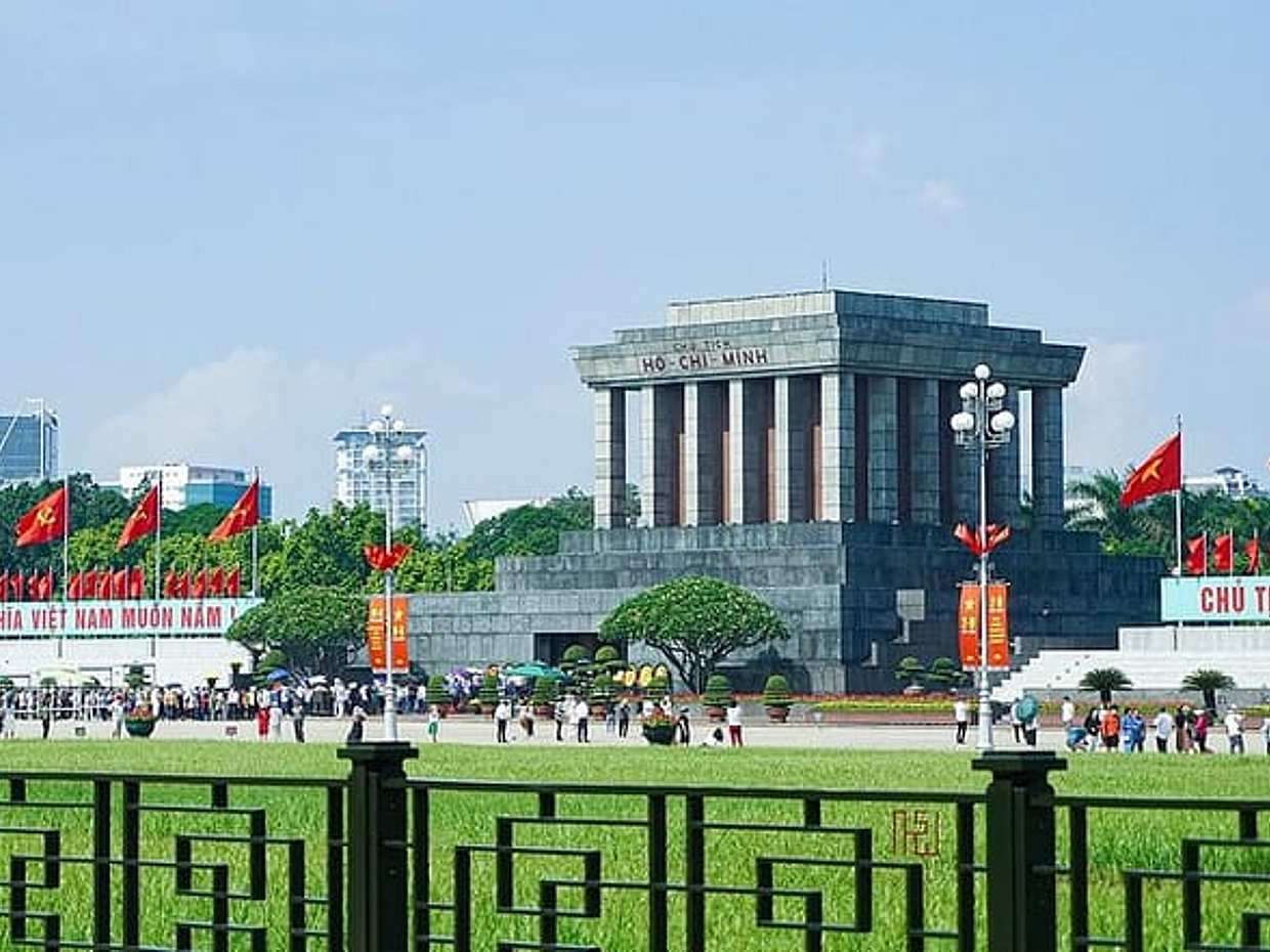 Private Full-Day Guided Tour of Hanoi Including Lunch, photo 2