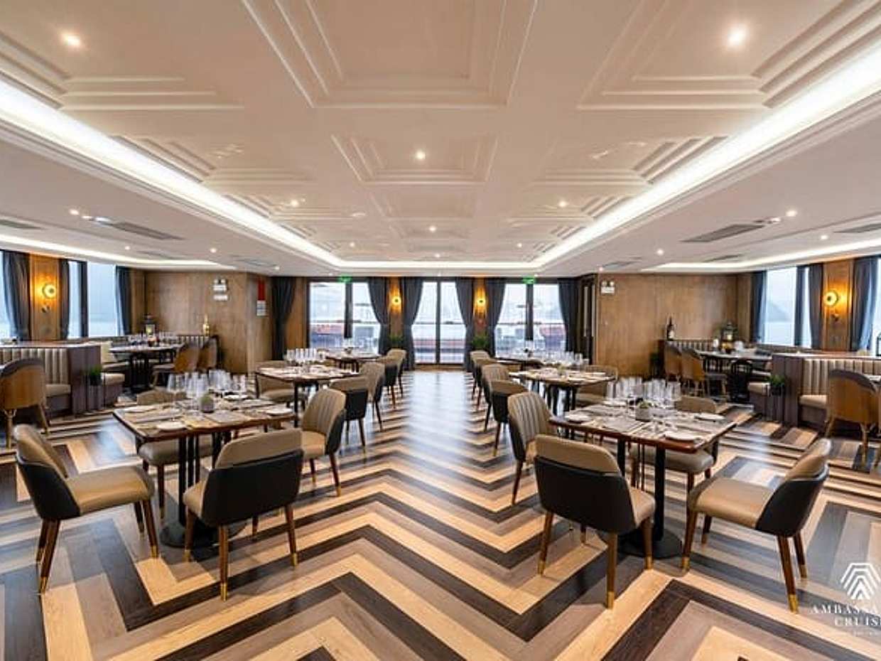 The Most Luxury Day Cruise From Halong International Cruise Port, photo 3