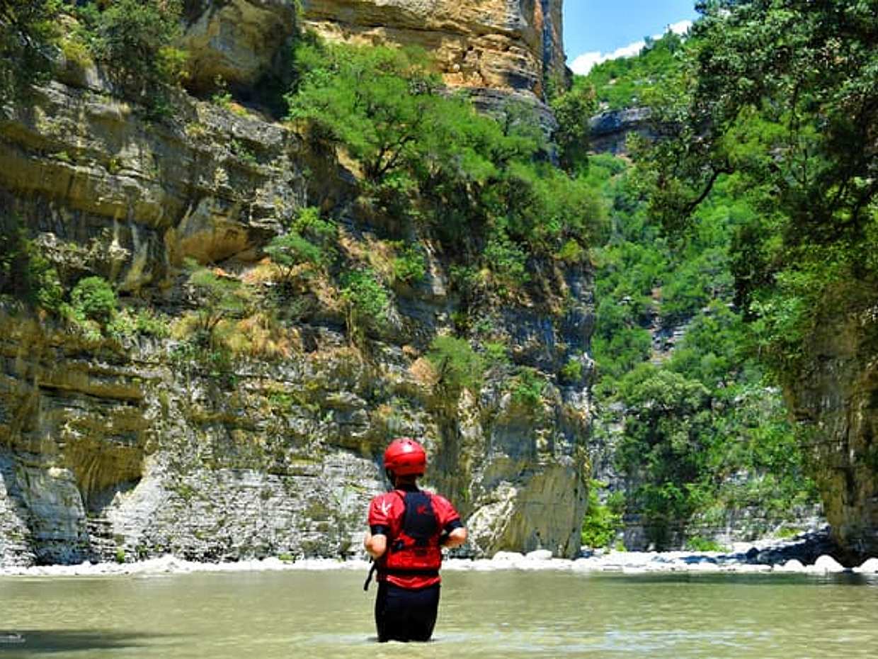 Rafting, canoe excursion in the Grand Canyon of Albania with lunch, photo 2