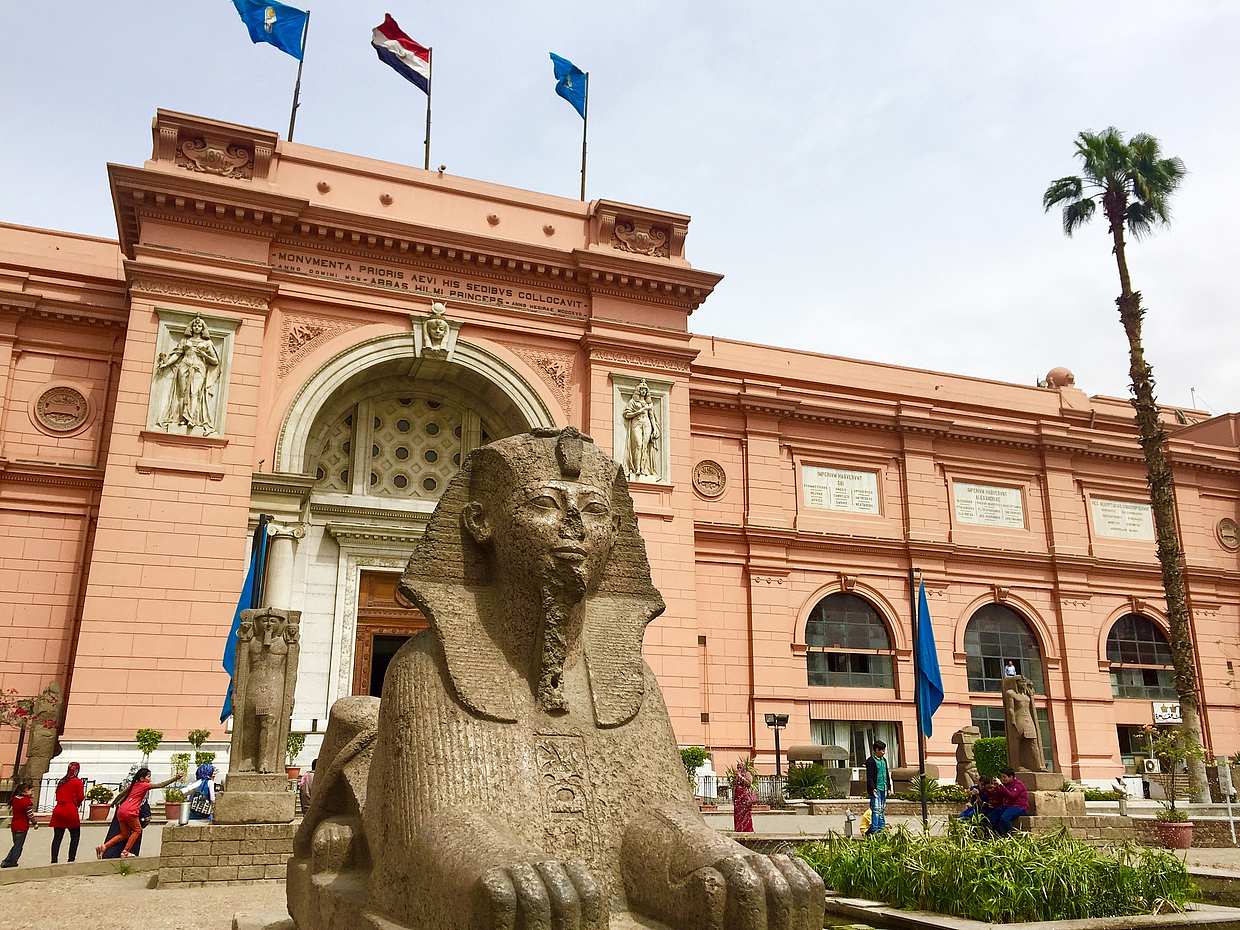 Pyramides privées de Gizeh et musée égyptien Khan El Khalili Market, Le Caire

