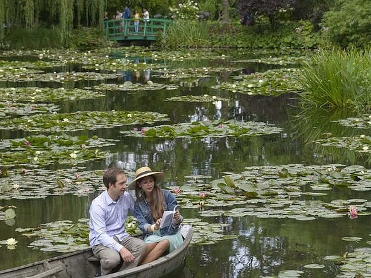 Giverny, Louvre and Wine Tasting with Private Pick Up and Drop, photo 5