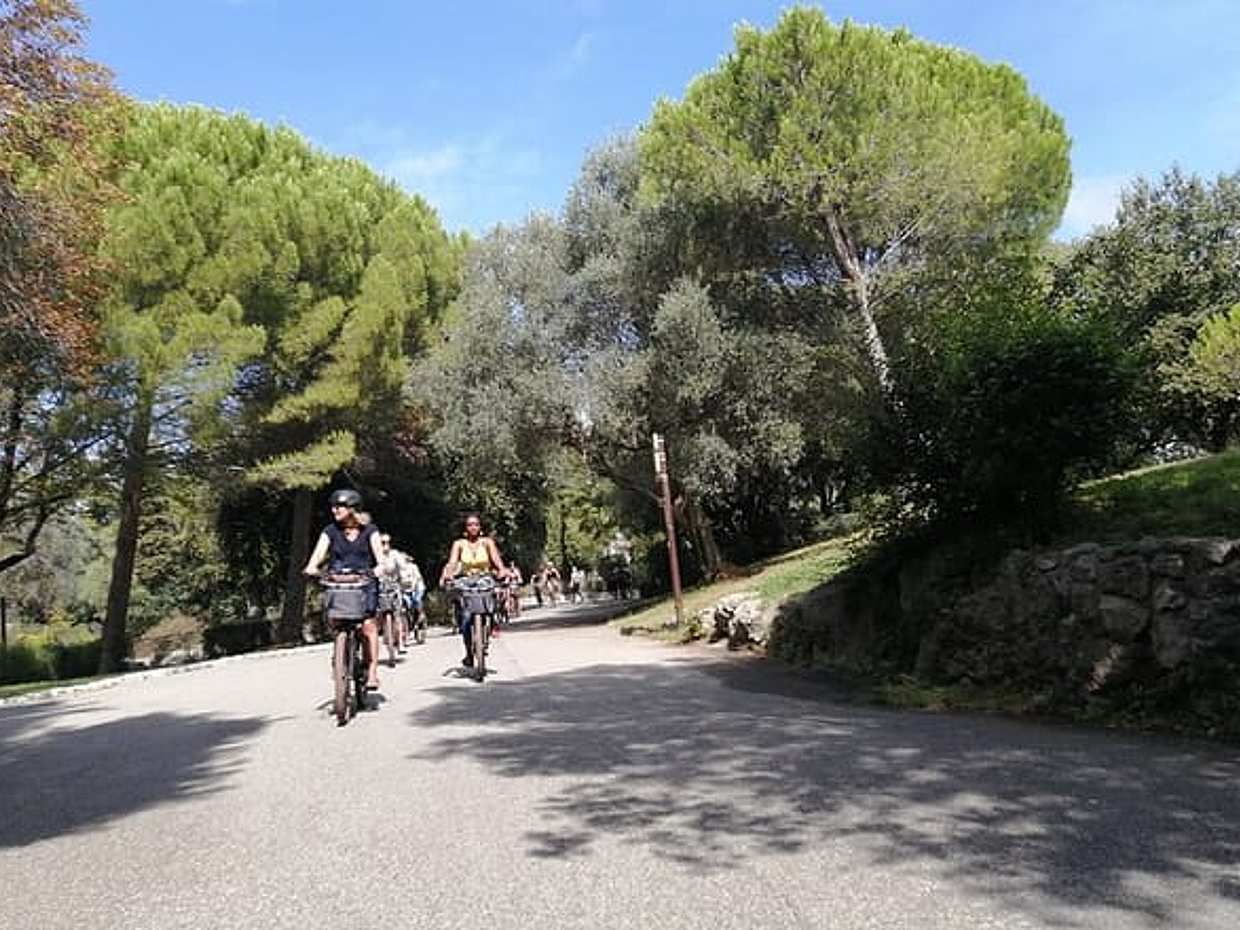 Nice Essentials Guided Electric Bike Tour in France, photo 3