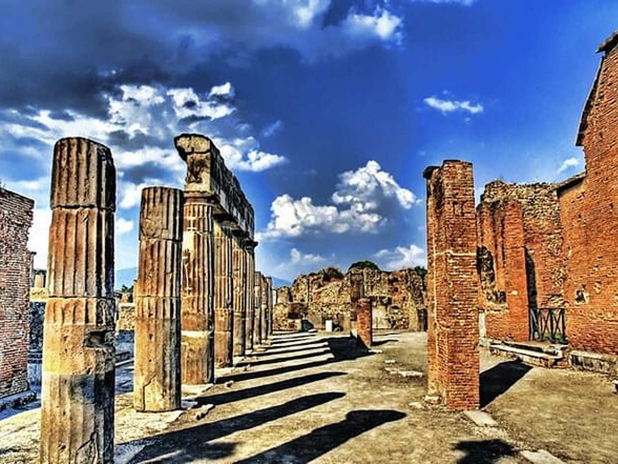 Half-Day Group Tour in Pompeii with Pick Up