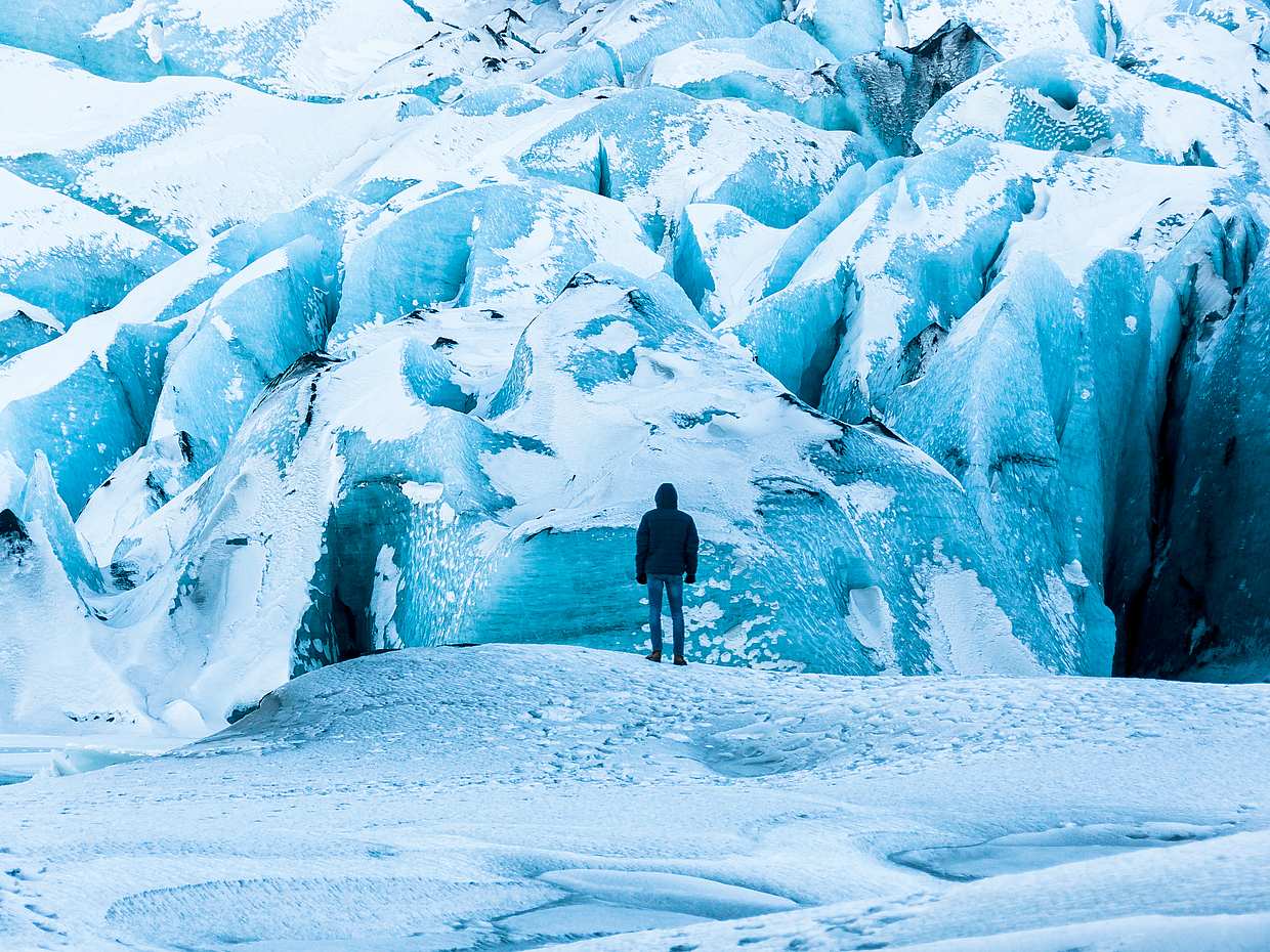 South Iceland, Glacier and Black Sands Beach Small Group Tour