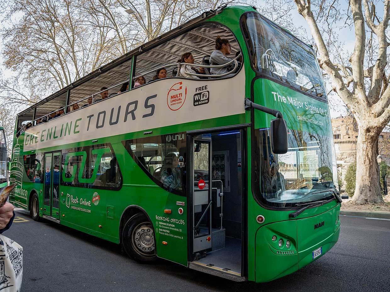 Hop-on Hop-off Panoramic Rome Bus Tour Daily Ticket in Italy, Hop-on Hop-off Bus Rome, photo 2