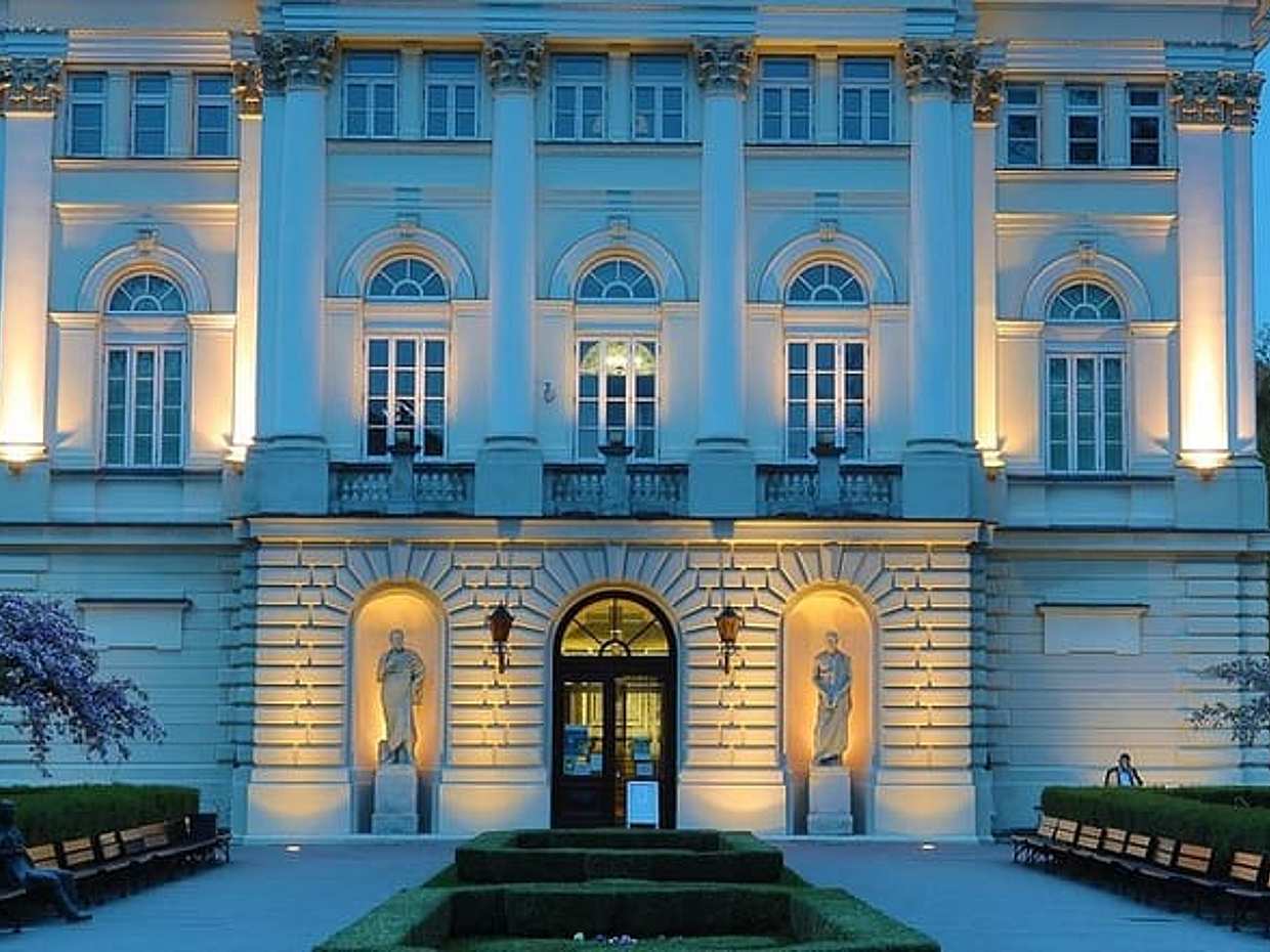 Private Transfer from Vienna to Warsaw with 2h of Sightseeing, photo 3