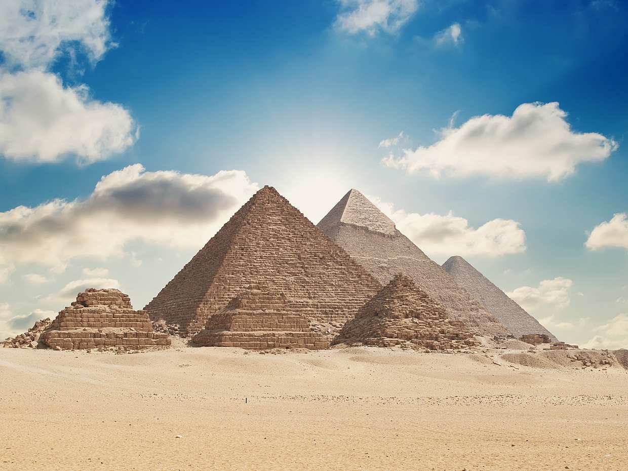 Full-day Tour to Pyramids of Giza, Sphinx, Saqqara in Egypt, Cairo, photo 2
