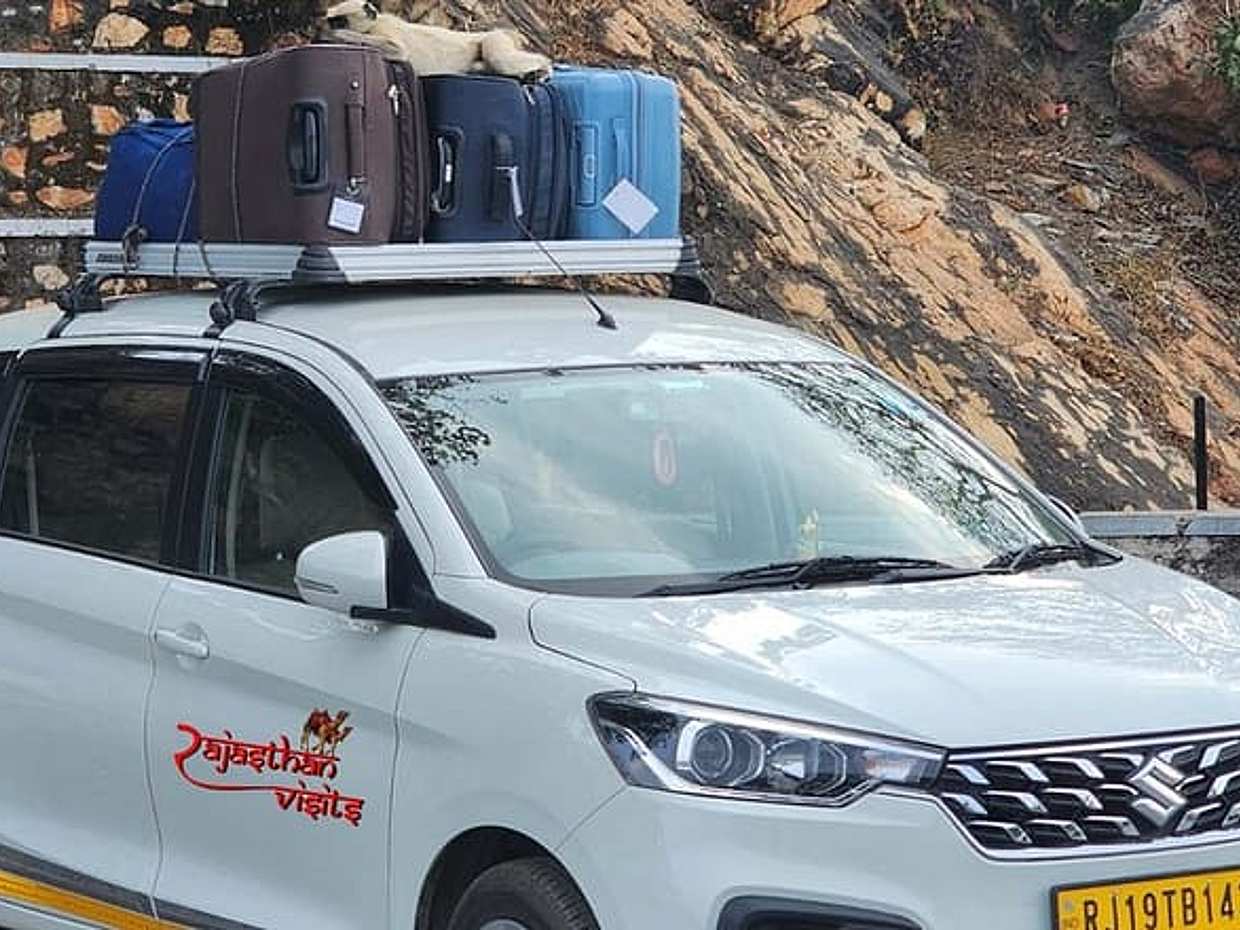 Private One-Way Transfer: Jodhpur to Jaipur by AC Car, photo 2