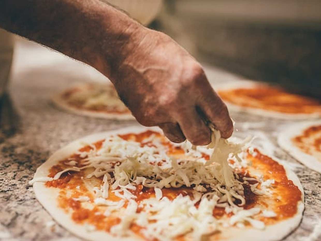 The Italian Way: Pizza and Gelato Workshop in Florence with a Local Chef, photo 4