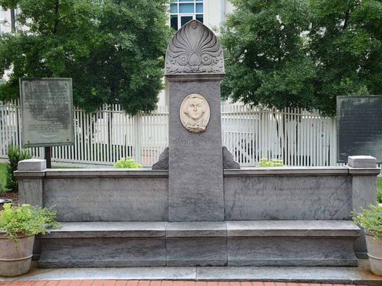 Express | Little Rock Sleeper Cell, United States, photo 2