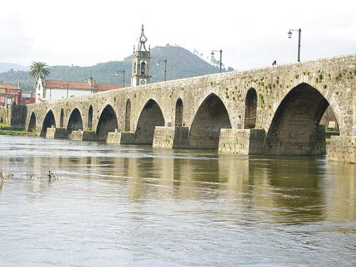 Porto to Santiago Compostela with Braga-Guimarães-Barcelos-Viana Castelo-Valença-Vigo-Pontevedra, photo 4